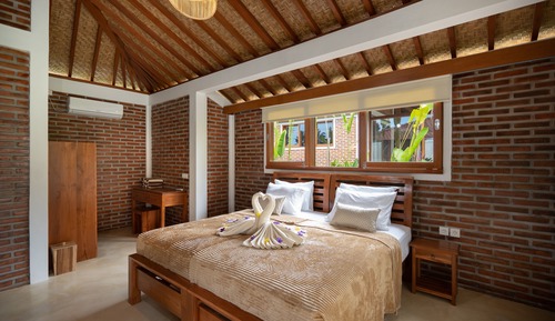 Exclusive-Villa, 2 Schlafzimmer, Blick auf den Innenhof, zum Garten hin