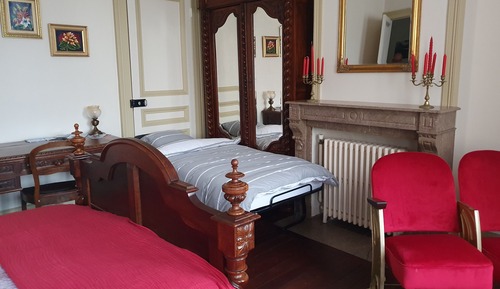Classic-Doppelzimmer, 1 Doppelbett, Verbindungszimmer, Stadtblick