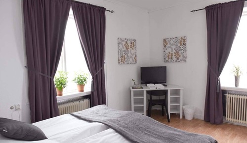 Standard-Doppel- oder -Zweibettzimmer