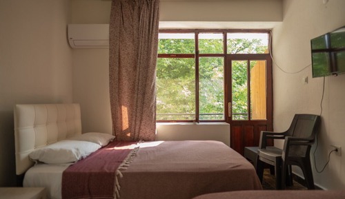 Basic-Vierbettzimmer