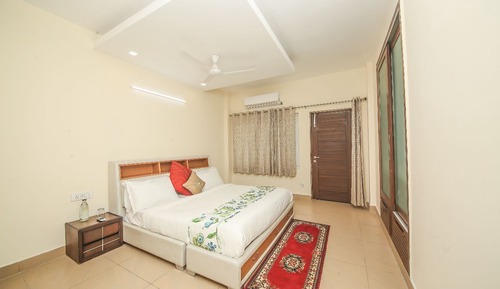 Luxury-Apartment