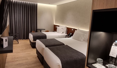 Comfort-Dreibettzimmer