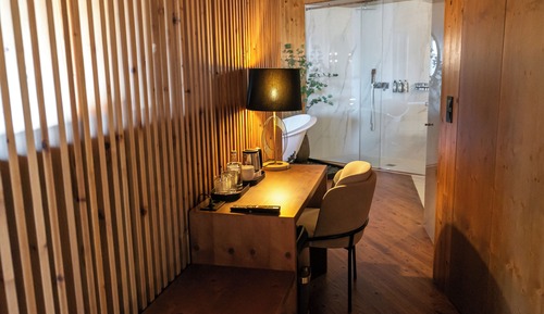 Panoramic-Suite