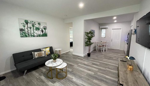 Traditional-Apartment