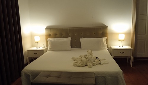 Exclusive-Doppel- oder -Zweibettzimmer