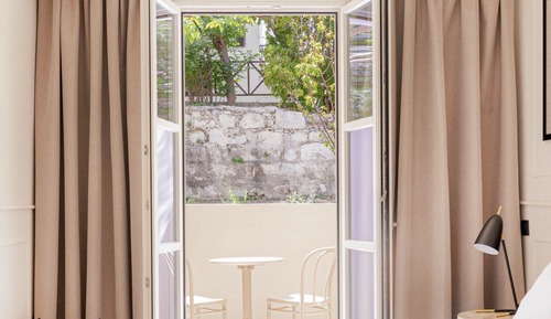 Deluxe Suite with Terrace