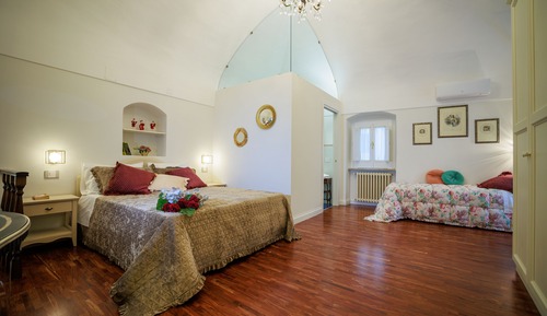 Deluxe-Dreibettzimmer
