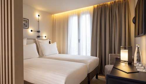 Classic-Doppel- oder -Zweibettzimmer