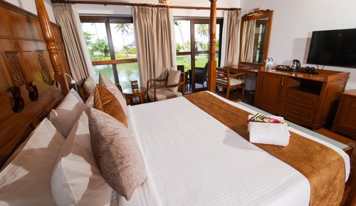 Romantisches Zimmer, 1 King-Bett, Seeblick, Seeseite
