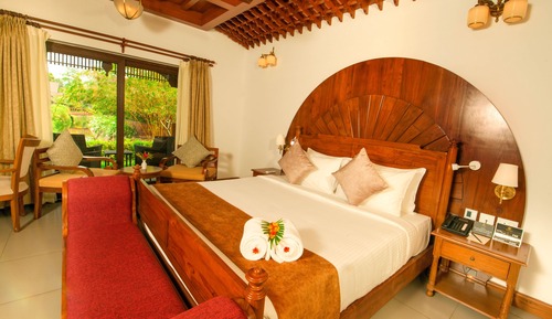 Superior-Zimmer, 1 King-Bett, Gartenblick, zum Garten hin