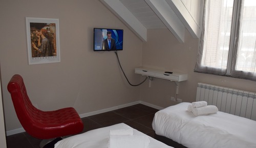 Basic-Vierbettzimmer