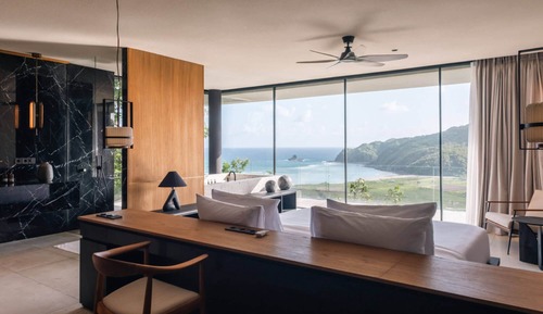 Luxury-Villa, 4 Schlafzimmer, eigener Pool, Meerblick (Villa Layang)