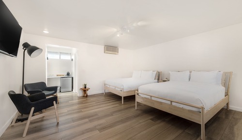 Zimmer, 2 Queen-Betten