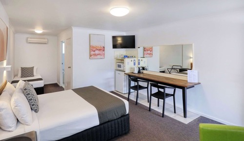 Standardzimmer, Mehrere Betten, Nichtraucher, Kühlschrank und Mikrowelle