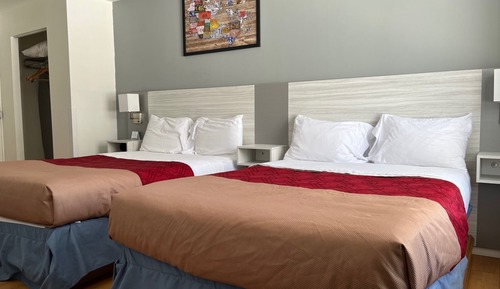 Standardzimmer, 2 Doppelbetten