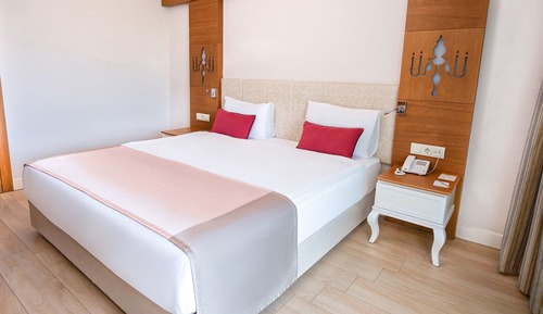 Familienzimmer, eingeschränkter Meerblick