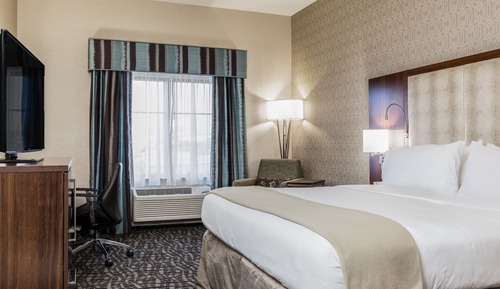 Standardzimmer, 1 King-Bett, rollstuhlgeeignete Dusche (Communications Accessible)