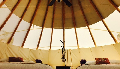 Zelt, 2 Doppelbetten, Bergblick