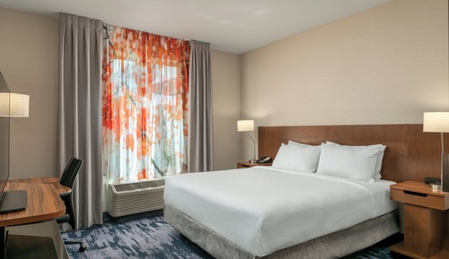 Zimmer, 1 King-Bett (Hearing Accessible)