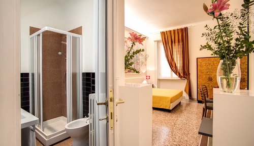 Dreibettzimmer