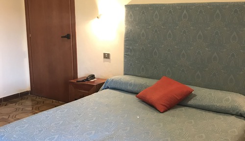 Vierbettzimmer