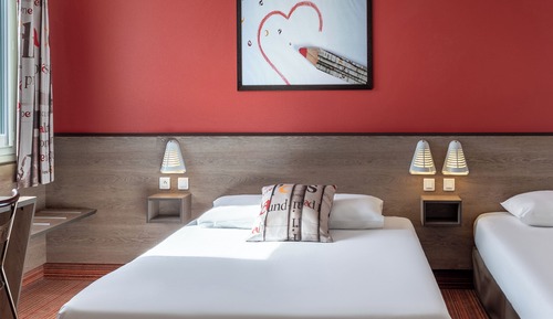 Dreibettzimmer