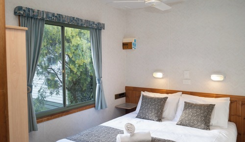 Deluxe-Ferienhütte, 2 Schlafzimmer, Balkon, Bergblick