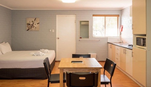 Familienstudio (2 Queen (no ensuite))