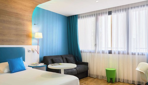 Standardzimmer, 1 Doppelbett und Schlafsofa