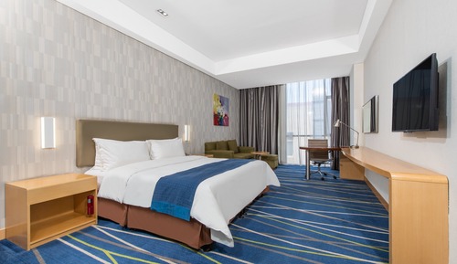 Suite, 1 Schlafzimmer, Raucher (with Living Area)