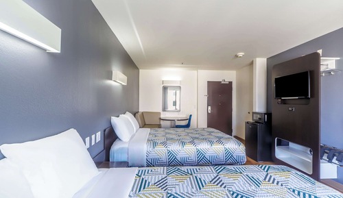 Standardzimmer, 2 Doppelbetten, barrierefrei, Nichtraucher