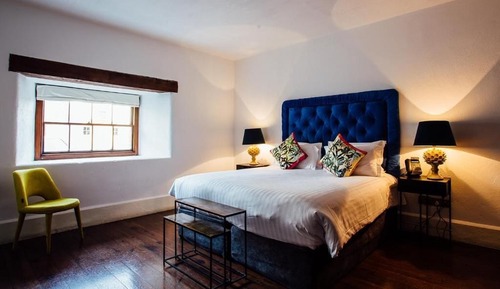 Deluxe-Doppel- oder -Zweibettzimmer