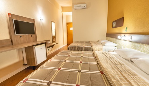 Standardzimmer, 2 Doppelbetten