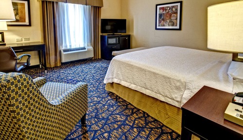 Zimmer, 1 King-Bett, barrierefrei, Badewanne