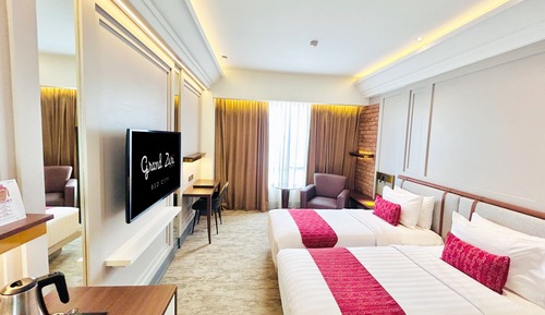 New Superior Twin (Non Smoking)