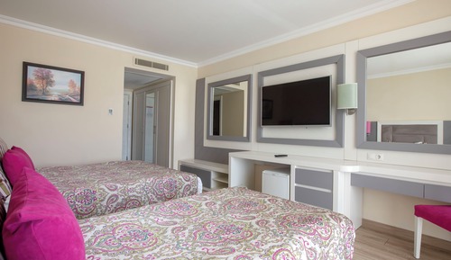 Standard Sea Room With Non Alcoholic Drinks