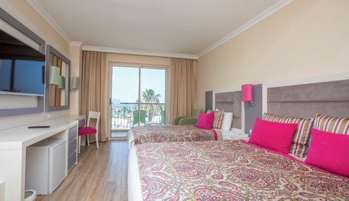 Triple Sea View Room