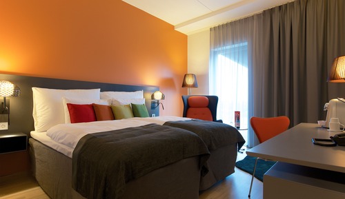 Doppelzimmer, 2 Einzelbetten