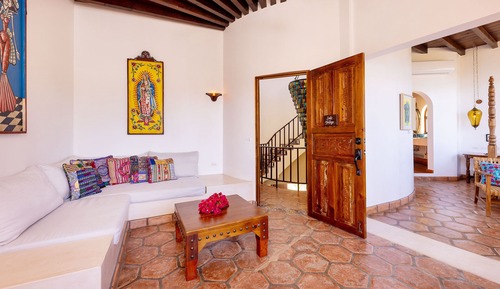 Suite (06 | Tortuga)