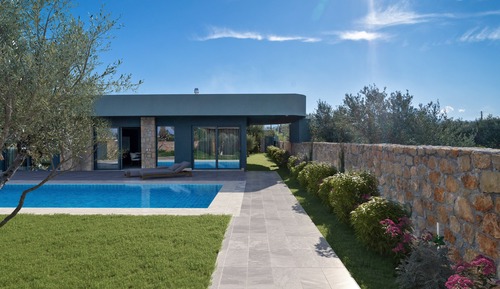 Luxury-Villa