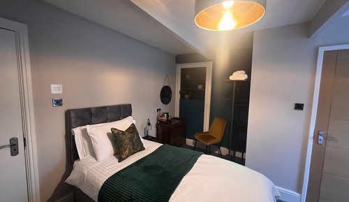 Superior-Zweibettzimmer, mit Bad