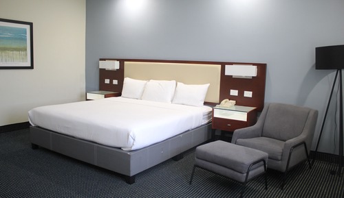 Suite, 1 King-Bett, Nichtraucher, Kochnische