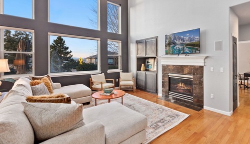 Ferienhaus, Mehrere Betten, Terrasse, Gartenblick (4700 Valley Oak Drive)