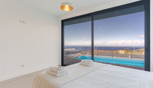Luxury-Villa