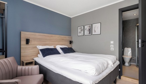 Standard-Doppel- oder -Zweibettzimmer