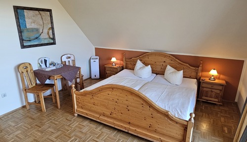 Doppelzimmer, 1 Queen-Bett, eigenes Bad