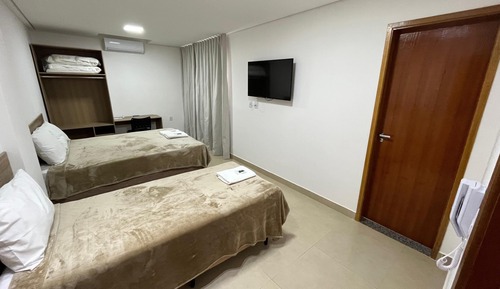 Standard-Dreibettzimmer