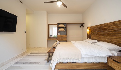 Luxury-Villa, 2 Schlafzimmer, Terrasse, Gartenblick (#401)