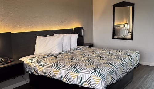 Deluxe-Zimmer, 1 King-Bett, Nichtraucher