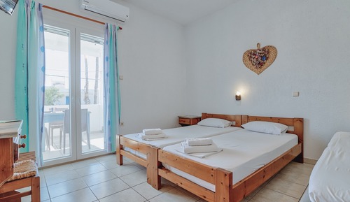 Basic-Dreibettzimmer